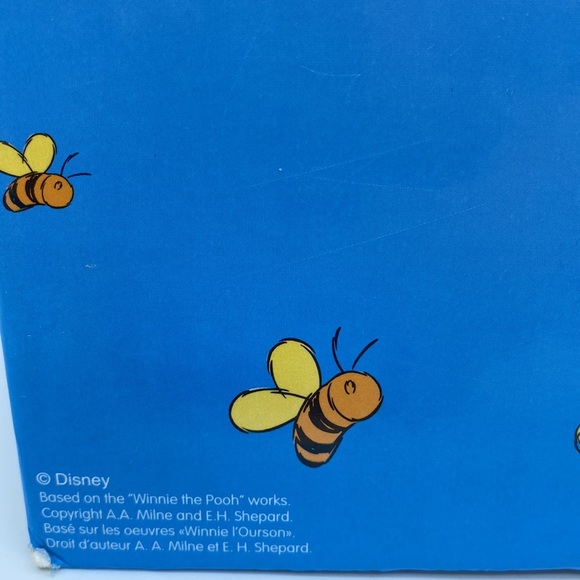 Disney Winnie The Pooh Honey Pot and Bees Photo Album Spiral Bound - Picture 10 of 14